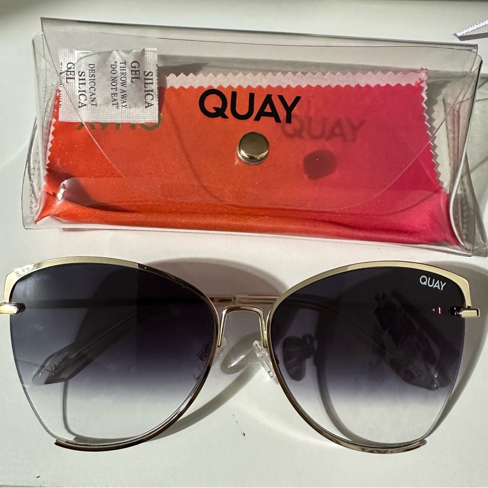 Quay Dawn to Dusk Sunglasses